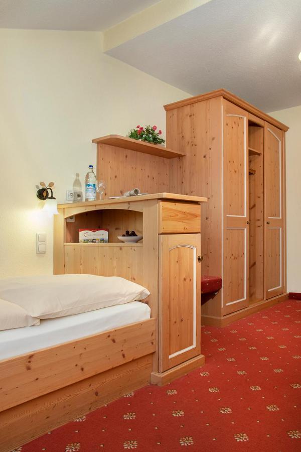 Hotel Zur Post Rohrdorf  Dış mekan fotoğraf